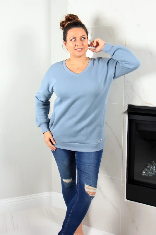 Olivia V-Neck Sweatshirt | Robin Blue Hoodie with Cropped Fit Short Trendy